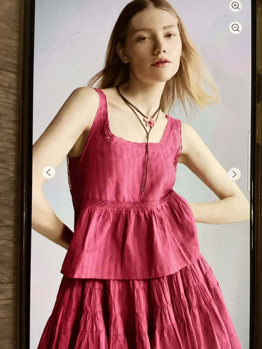 Women's Mauve Tiered Mini Skirt Lightweight Pleated Design & Tank Top